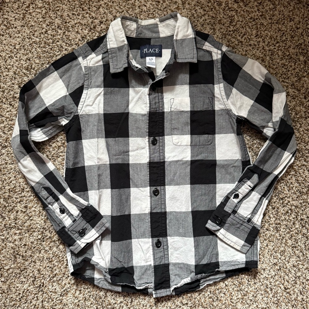 Place Kids Black and White Checkered Shirt size 5/6